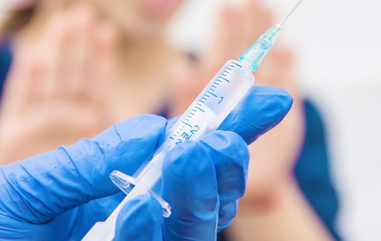 Inyecciones para tratar la retinopatia diabetica